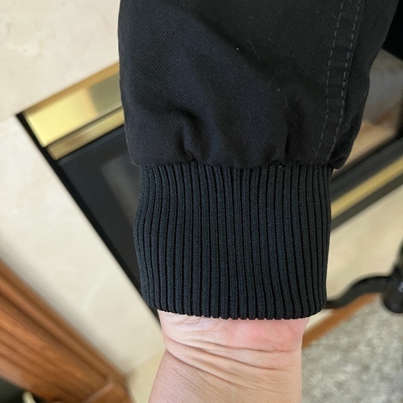 NEW L &‎ C Women's Black Zip Up Bomber Jacket Sz. S NWT - Picture 7 of 14